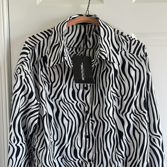 PrettyLittleThing Size 6 Black Zebra Tie Side Button Up Shirt Dress - Picture 2 of 8
